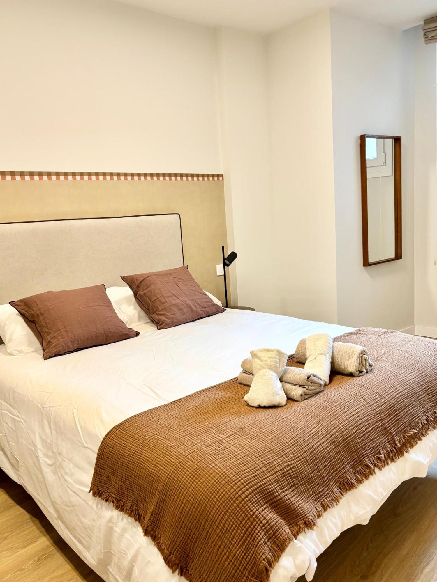 Apartamentos Catedral I Вальядолид Экстерьер фото